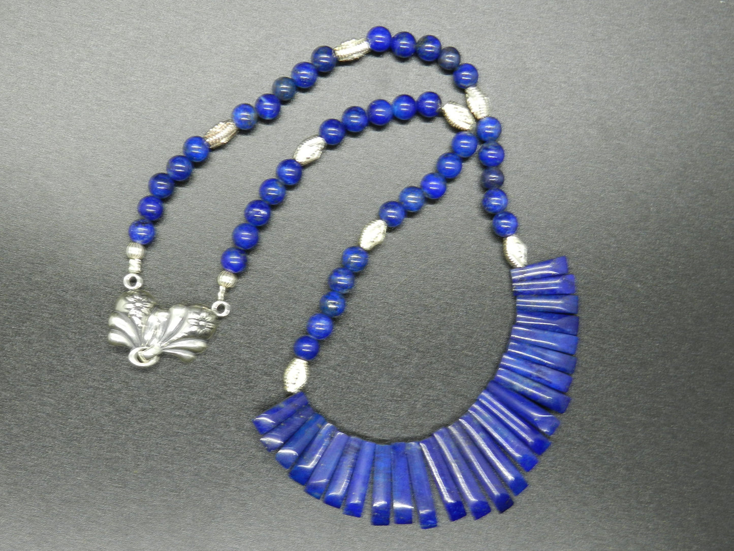 Beautiful Blue Lapis and Sterling Necklace