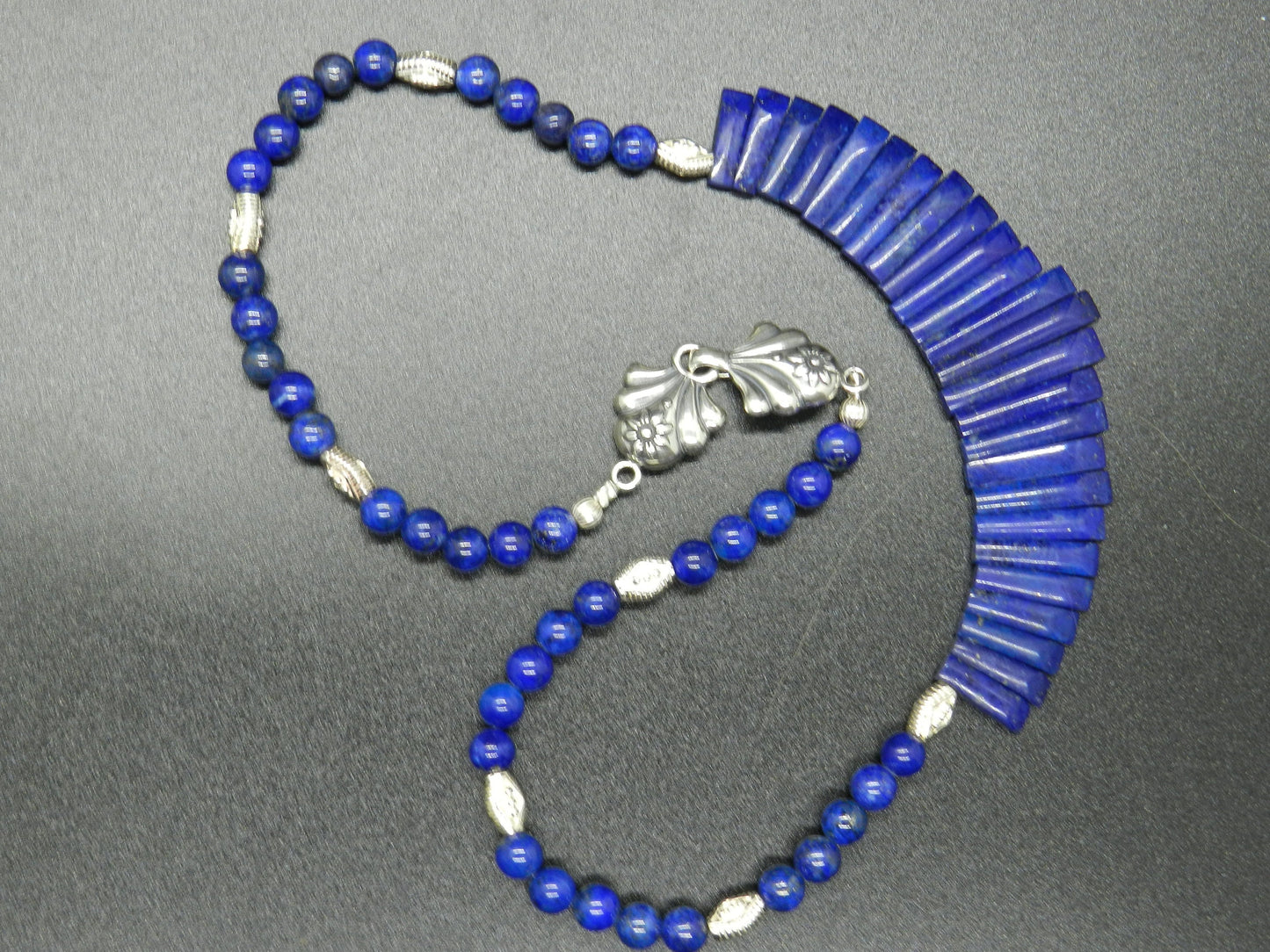 Beautiful Blue Lapis and Sterling Necklace