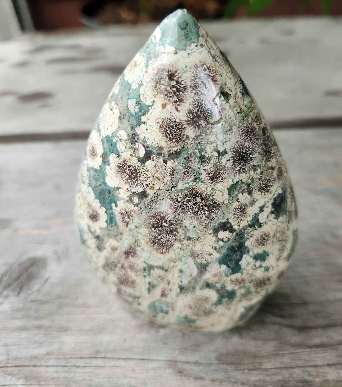 Green Sakura Cherry Blossom Agate Flat Flames