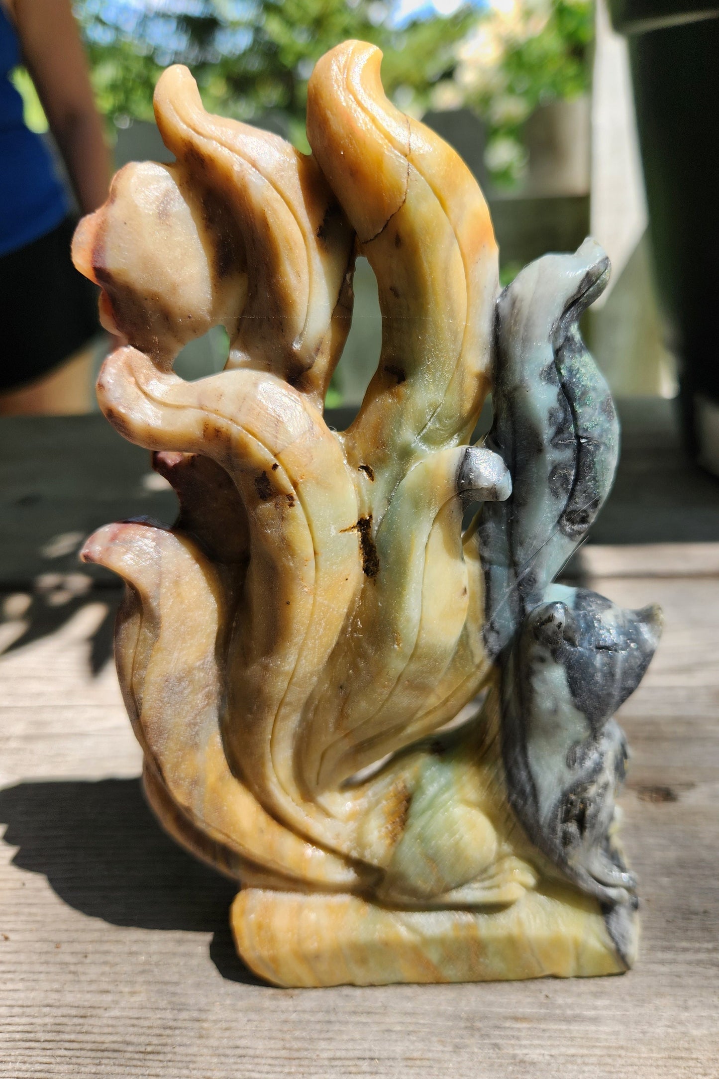 Caribbean Calcite Nine Tail Fox Carving