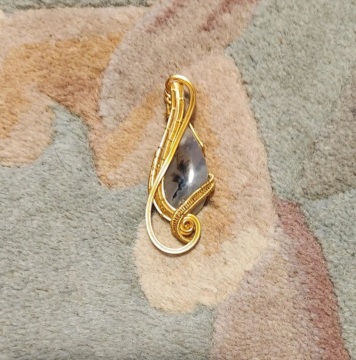 Gold Wire Wrapped Dendritic Agate, Reiki, Protection, Root Chakra, Positive Energy, Heart Chakra, Gemini, Gemini Woman, gemini zodiac, Etsy