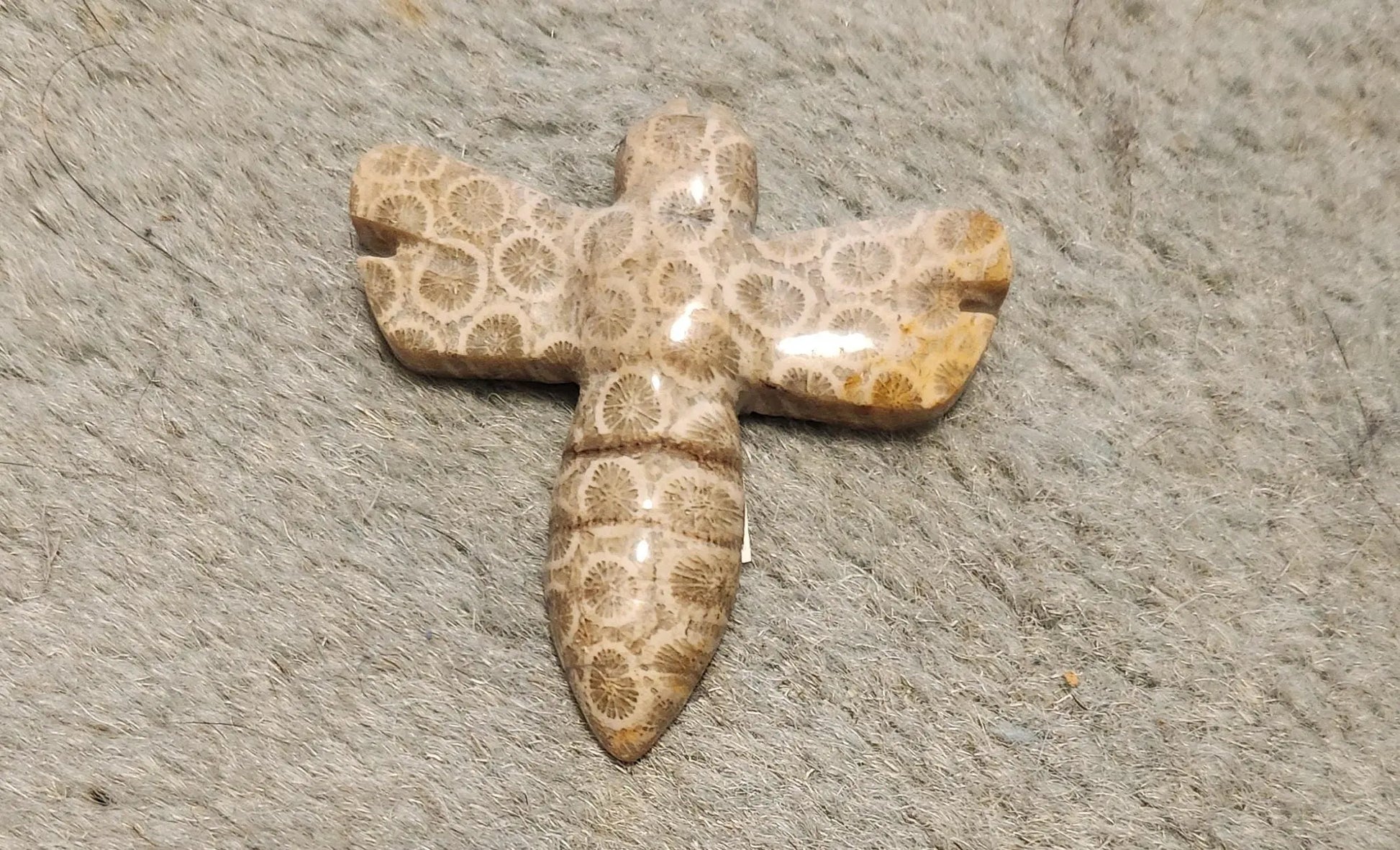 Fossil Coral Carved Bees,Crystal Bee Figurines, Nature-Inspired Decor, Fossil Coral Gifts, Rock Hound & Crystal Collection Etsy