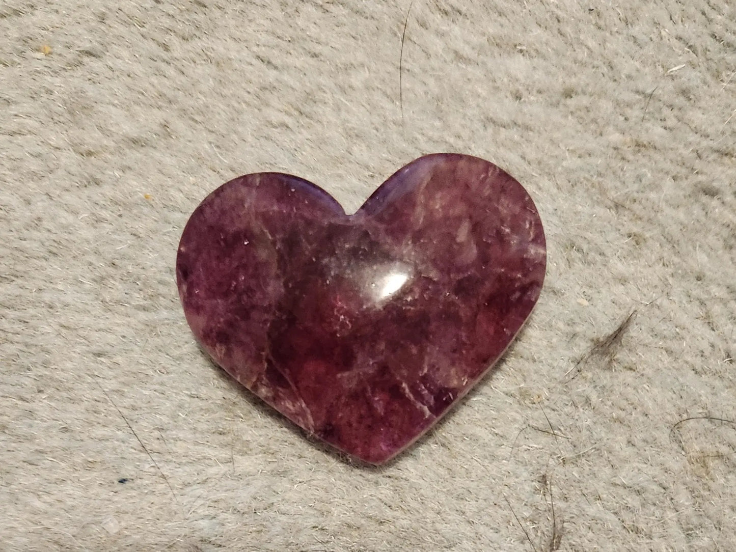 Fluorite Hearts, Carved Crystal Heart Stones, Blue Purple Fluorite, Negative Energy Sweeps, Calming Crystal, Palm & Pocket Stones Etsy