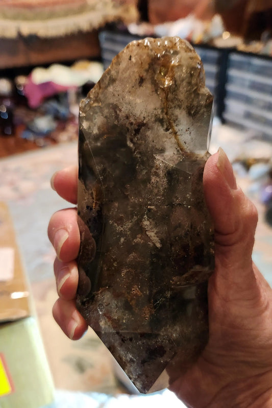 Large Garden Quartz, Beautiful Lodolite, 5.9"x2.4", 1LB 4.9OZ, Lovely Inclusions Represent a Lanscape Inside the Clear Quartz, Etsy