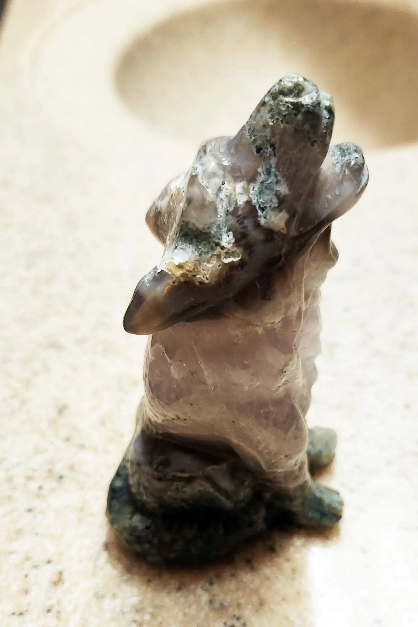 Moss Agate Wolf Carving, Howling Wolf Carving, Moss Agate Animal Carving, Carved Crystal Wolf,Chalcedony,Tranquility and Emotional Balance Etsy
