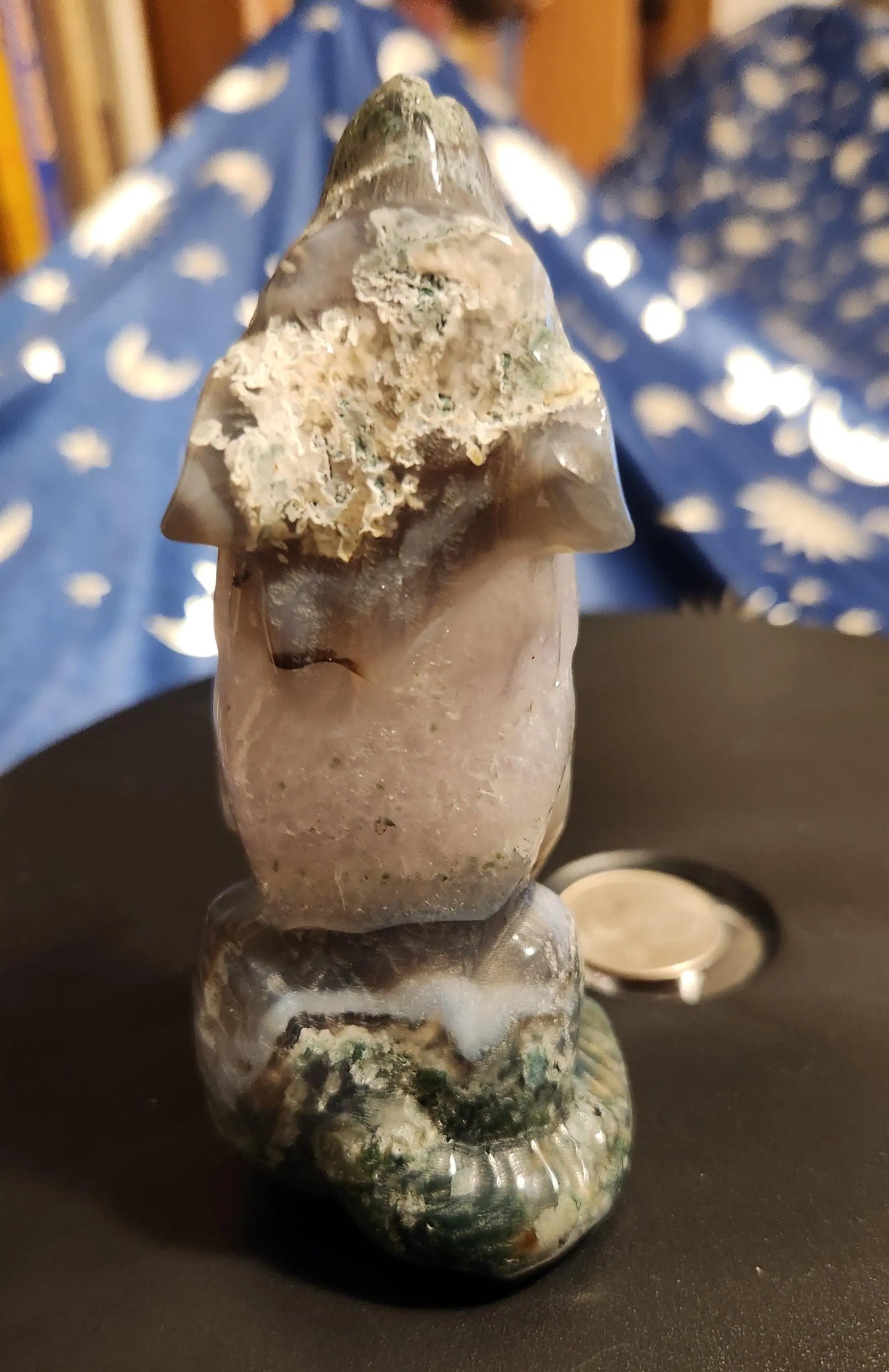 Moss Agate Wolf Carving, Howling Wolf Carving, Moss Agate Animal Carving, Carved Crystal Wolf,Chalcedony,Tranquility and Emotional Balance Etsy