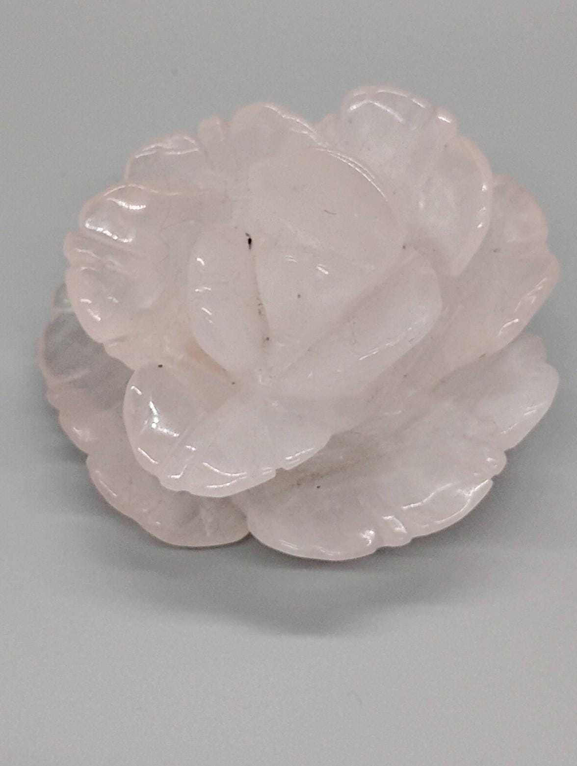 Hand Carved Crystal Rose Quartz Rose